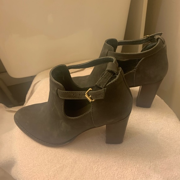 Ladies shoes - Picture 3 of 4